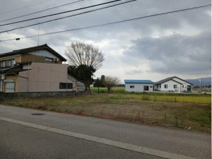 南砺市岩武新、土地の外観画像です