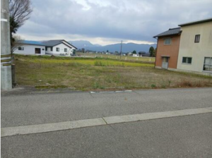 南砺市岩武新、土地の外観画像です