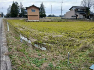 南砺市岩武新、土地の外観画像です