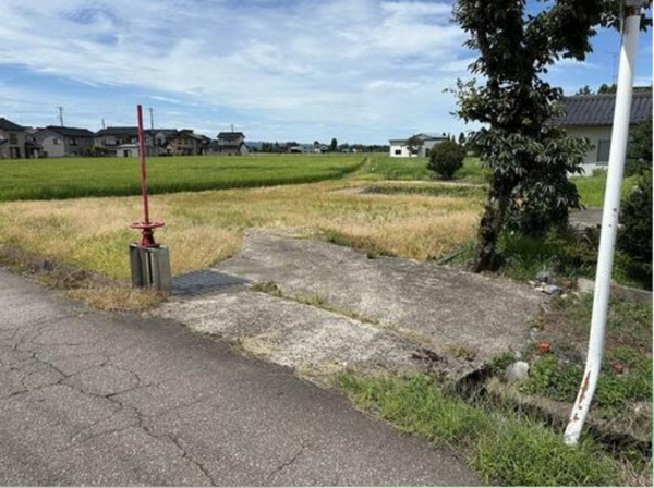 南砺市野尻、土地の外観画像です