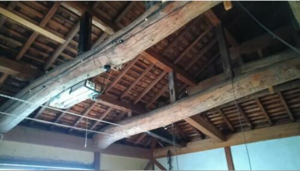 砺波市東保、中古一戸建ての内装画像です