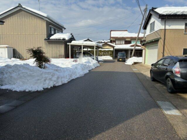 小矢部市綾子、土地の外観画像です