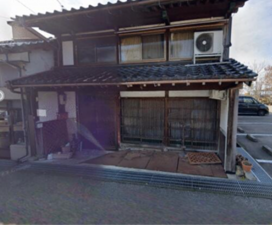 南砺市北川、中古一戸建ての外観画像です