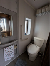 南砺市井波、中古一戸建てのトイレ画像です