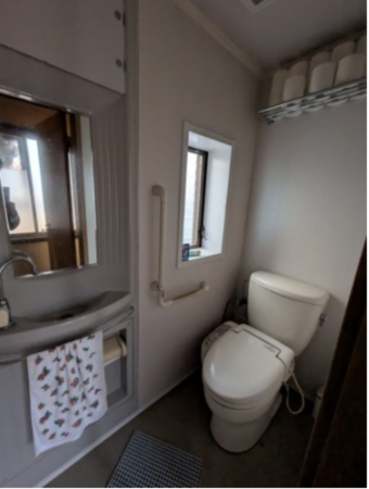 南砺市井波、中古一戸建てのトイレ画像です