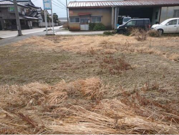 砺波市林、土地の前面道路を含む現地写真画像です