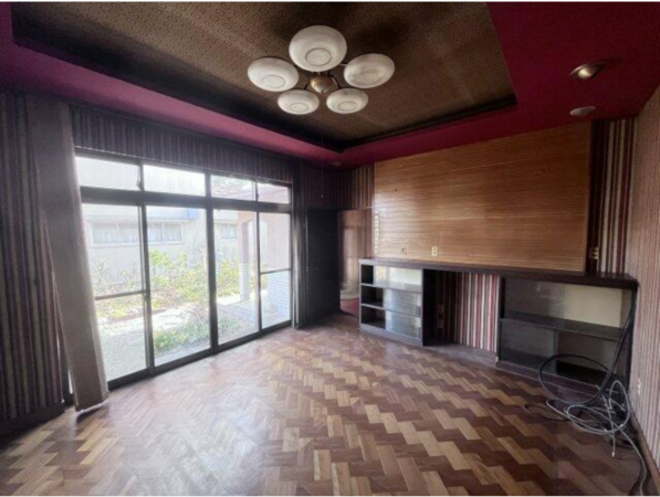 南砺市本江、中古一戸建ての内装画像です