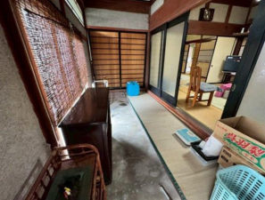 砺波市安川、中古一戸建ての内装画像です