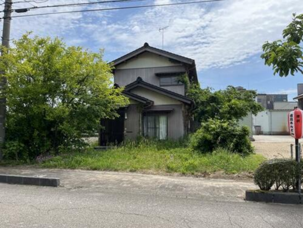 小矢部市津沢、土地の外観画像です