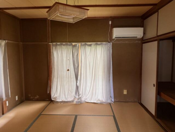 砺波市林、中古一戸建ての内装画像です