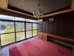 小矢部市埴生、中古一戸建ての内装画像です