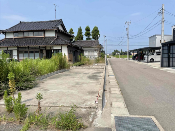 砺波市宮村、土地の外観画像です