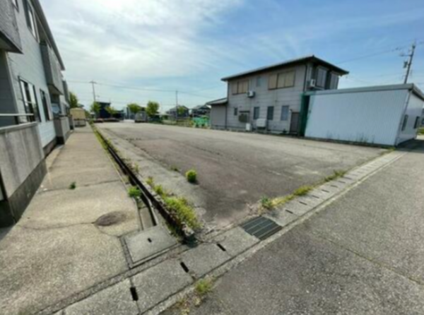 小矢部市綾子、土地の外観画像です