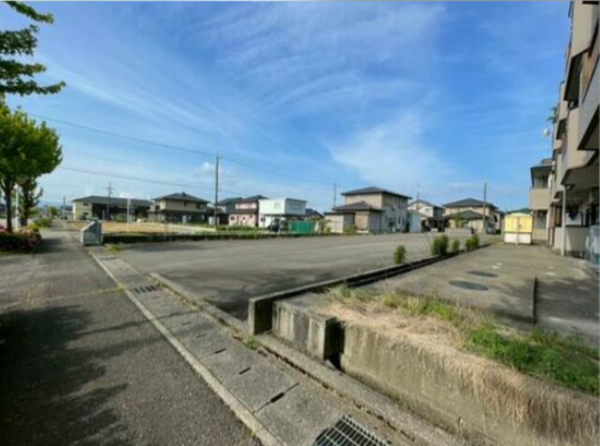 小矢部市綾子、土地の外観画像です