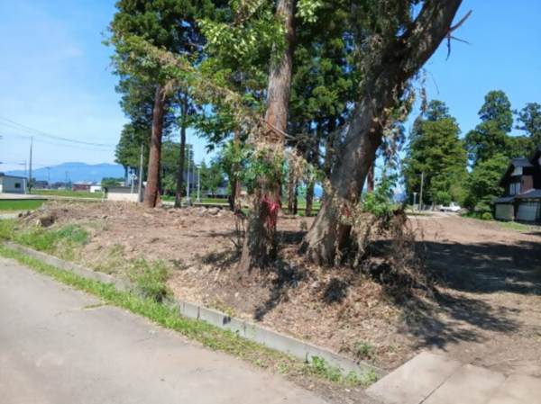 南砺市三清西、土地の外観画像です
