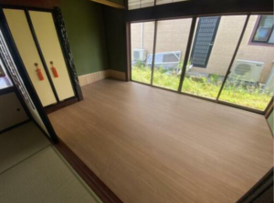 砺波市千代、中古一戸建ての内装画像です