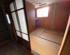 南砺市坪野、中古一戸建ての内装画像です