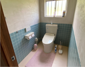 南砺市山見、中古一戸建てのトイレ画像です