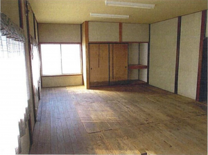 南砺市是安、中古一戸建ての内装画像です