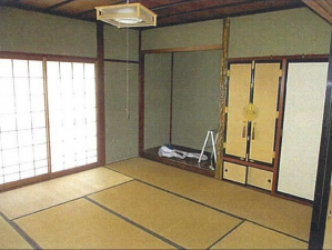 南砺市是安、中古一戸建ての内装画像です
