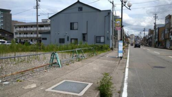 砺波市新富町、土地の外観画像です
