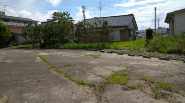 砺波市新富町、土地の外観画像です