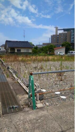 砺波市新富町、土地の外観画像です