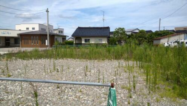 砺波市新富町、土地の外観画像です