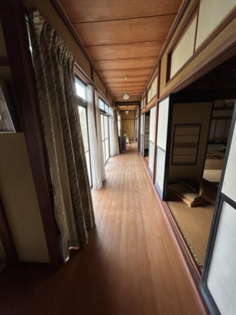 砺波市石丸、中古一戸建ての内装画像です