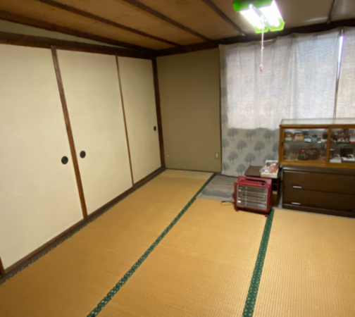 南砺市本町、中古一戸建ての内装画像です