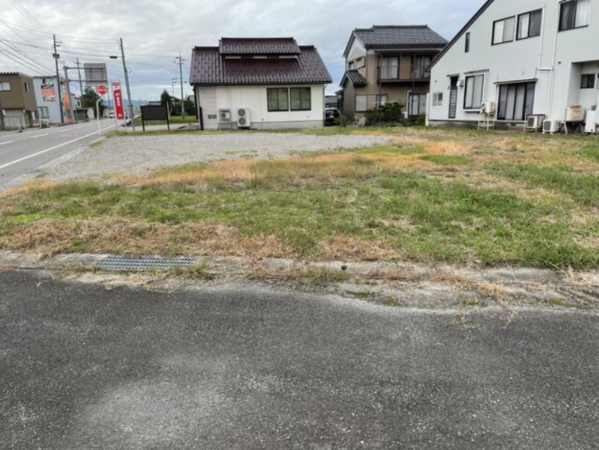 砺波市高波、土地の外観画像です