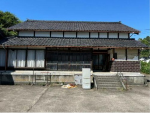 小矢部市松尾、中古一戸建ての外観画像です