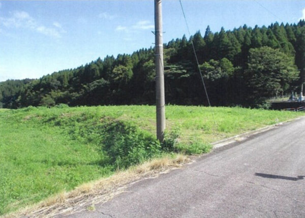 南砺市西明、土地の外観画像です