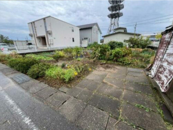 小矢部市泉町、土地の外観画像です