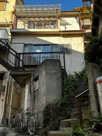 神戸市垂水区西舞子、中古一戸建ての外観画像です