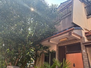 神戸市垂水区仲田、中古一戸建ての玄関画像です