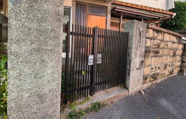 神戸市垂水区仲田、中古一戸建ての外観画像です