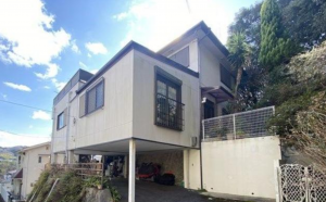 神戸市垂水区東垂水町、中古一戸建ての外観画像です