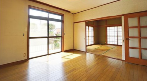 神戸市垂水区歌敷山、中古一戸建ての内装画像です