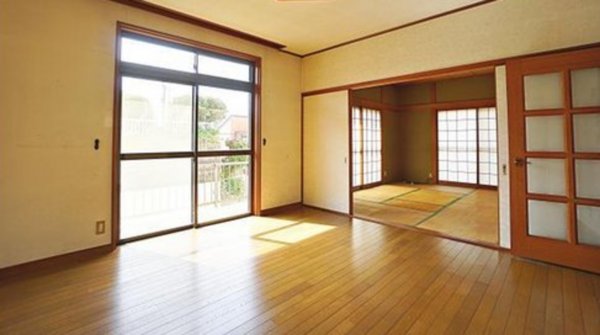 神戸市垂水区歌敷山、中古一戸建ての内装画像です