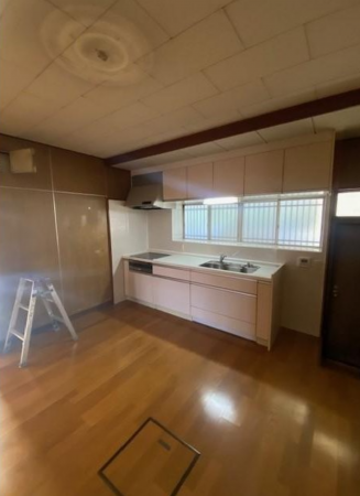 神戸市垂水区西舞子、中古一戸建てのキッチン画像です