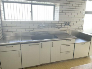 神戸市垂水区福田、中古一戸建てのキッチン画像です