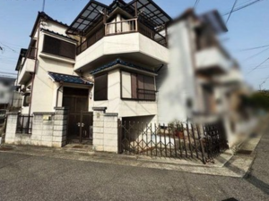 神戸市垂水区霞ケ丘、中古一戸建ての外観画像です