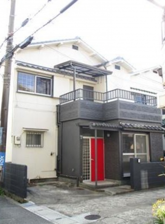 神戸市垂水区北舞子、中古一戸建ての外観画像です