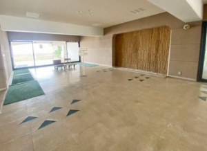 神戸市垂水区塩屋町、マンションのエントランス画像です