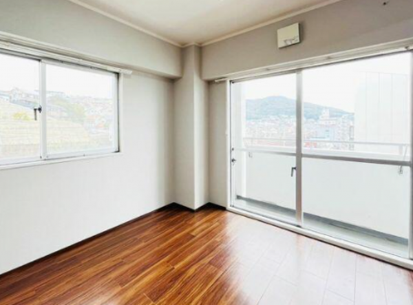神戸市垂水区塩屋町、マンションの内装画像です