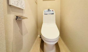 神戸市垂水区塩屋町、マンションのトイレ画像です
