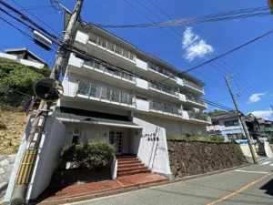 神戸市垂水区千鳥が丘、マンションの外観画像です