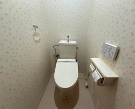 神戸市垂水区西舞子、マンションのトイレ画像です
