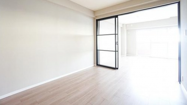 神戸市垂水区狩口台、マンションの内装画像です